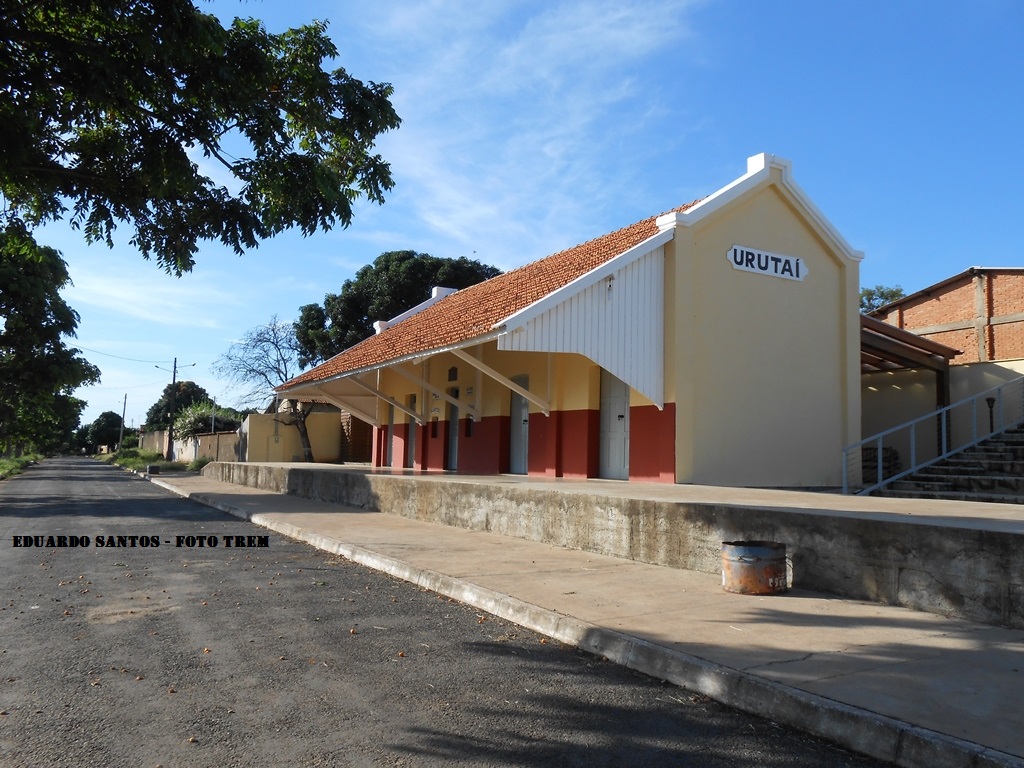 EFG - Estrada de Ferro Goyaz Estações 1952 em Urutaí GO 