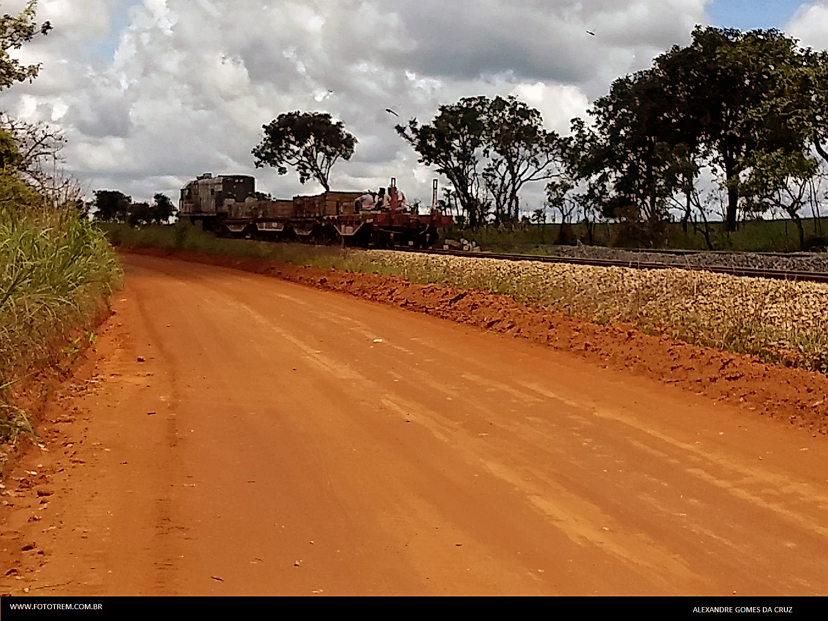 VLI GE U20C 3820 em Leopoldo de Bulhões GO 