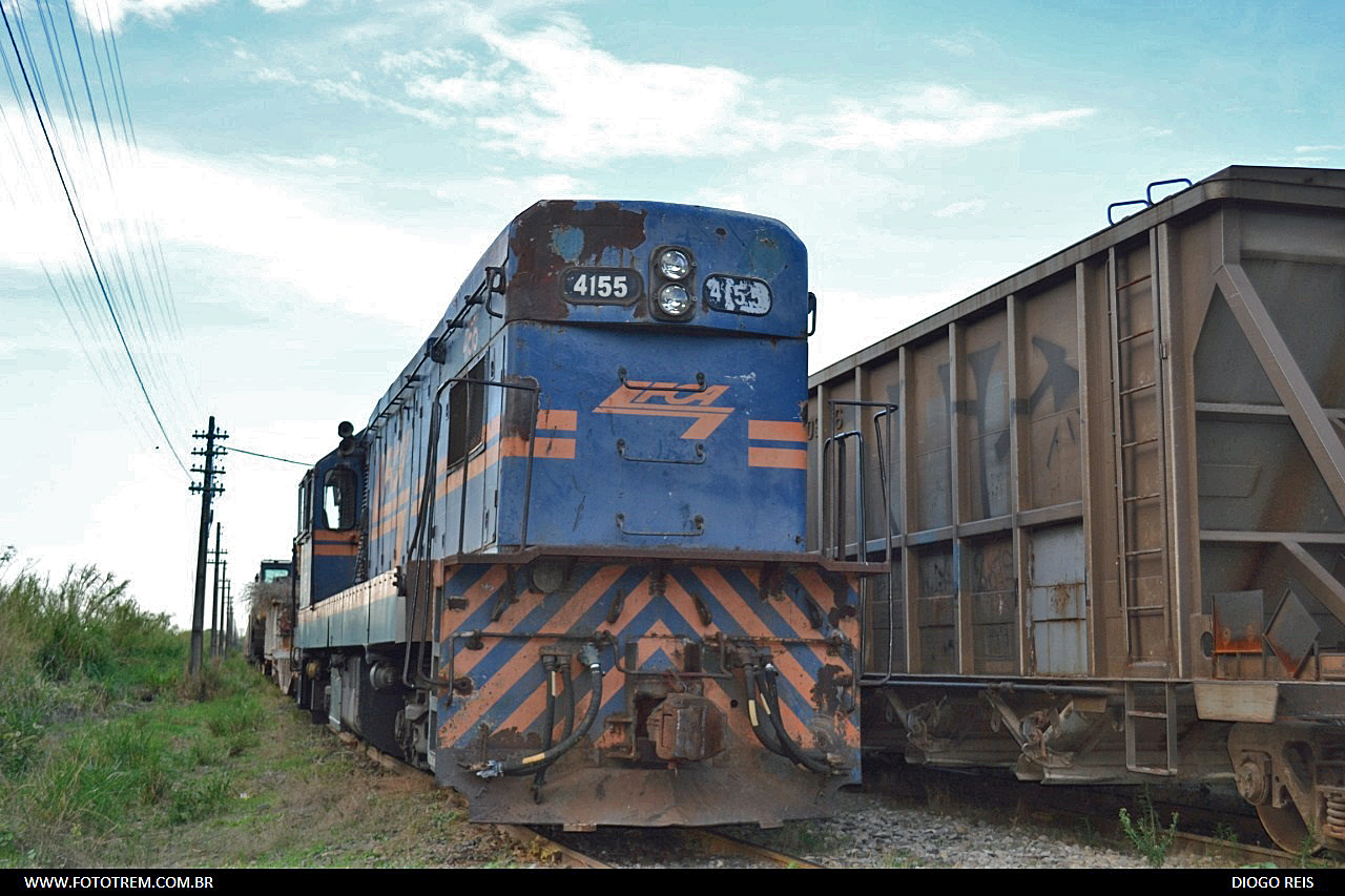 Foto Trem - VLI EMD GM G12 4155 em Goiandira - GO