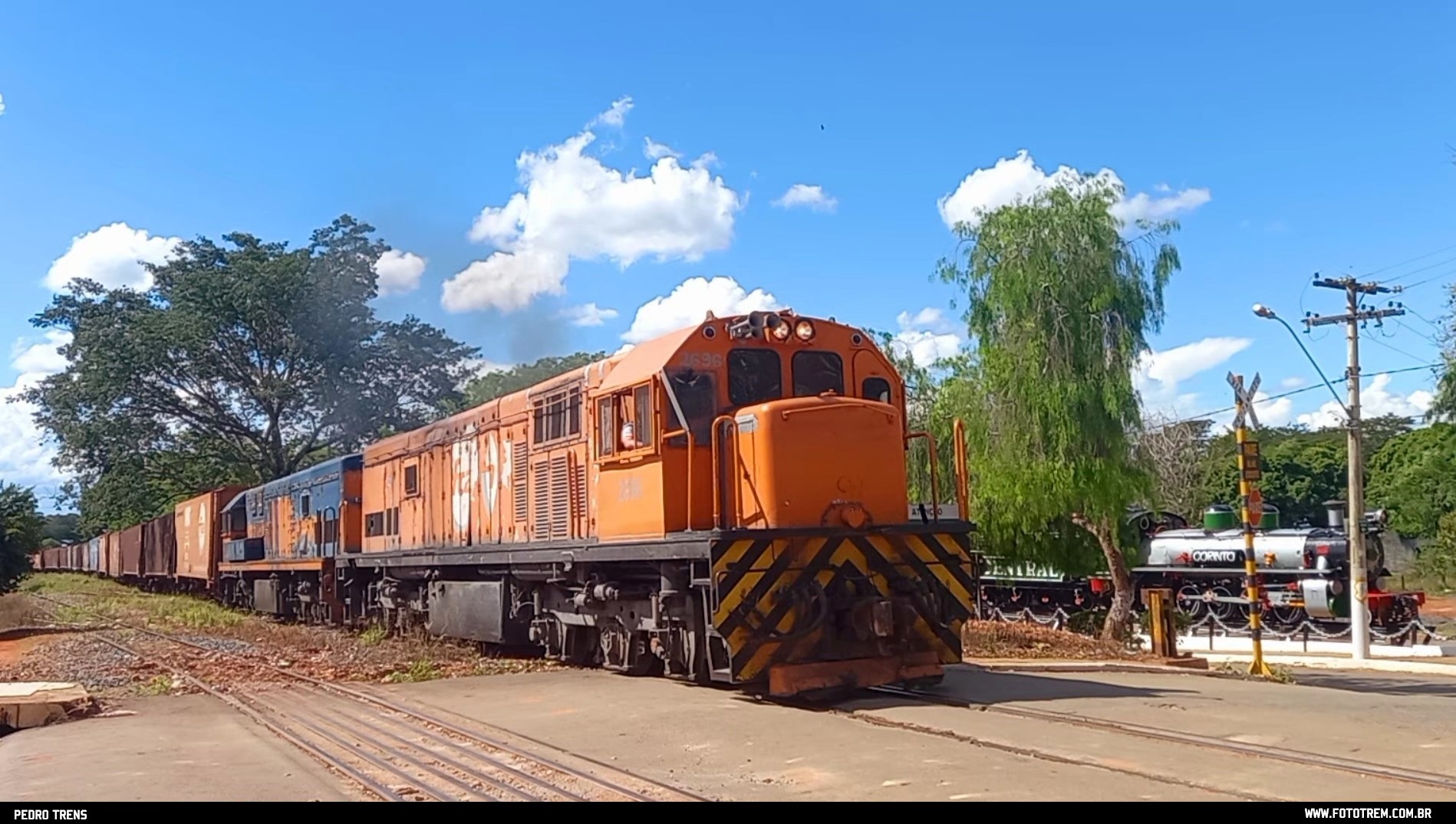 Foto Trem - VLI GE U20 MP 2696 em Curvelo - MG