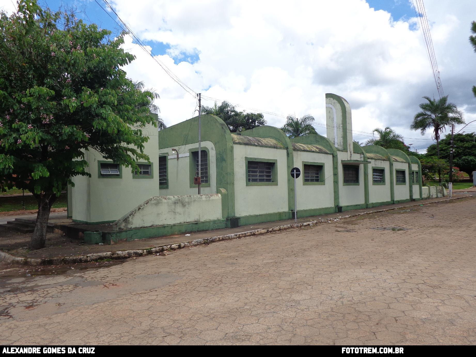 Foto Trem - EFG - Estrada de Ferro Goyaz Estações  em Goiandira - GO