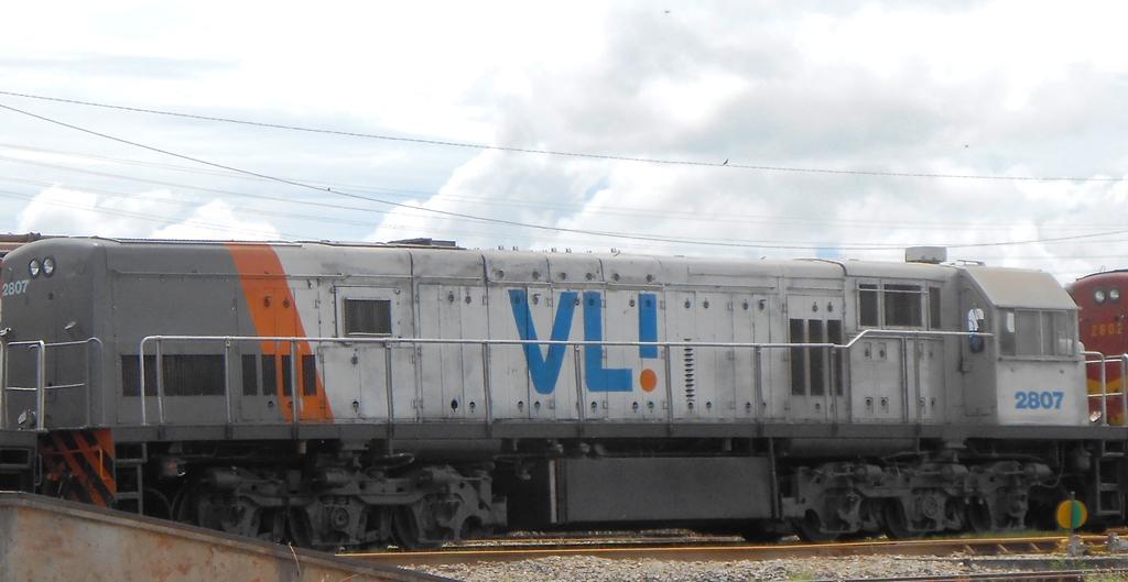 VLI GE U22C 2807 em Goiandira - GO