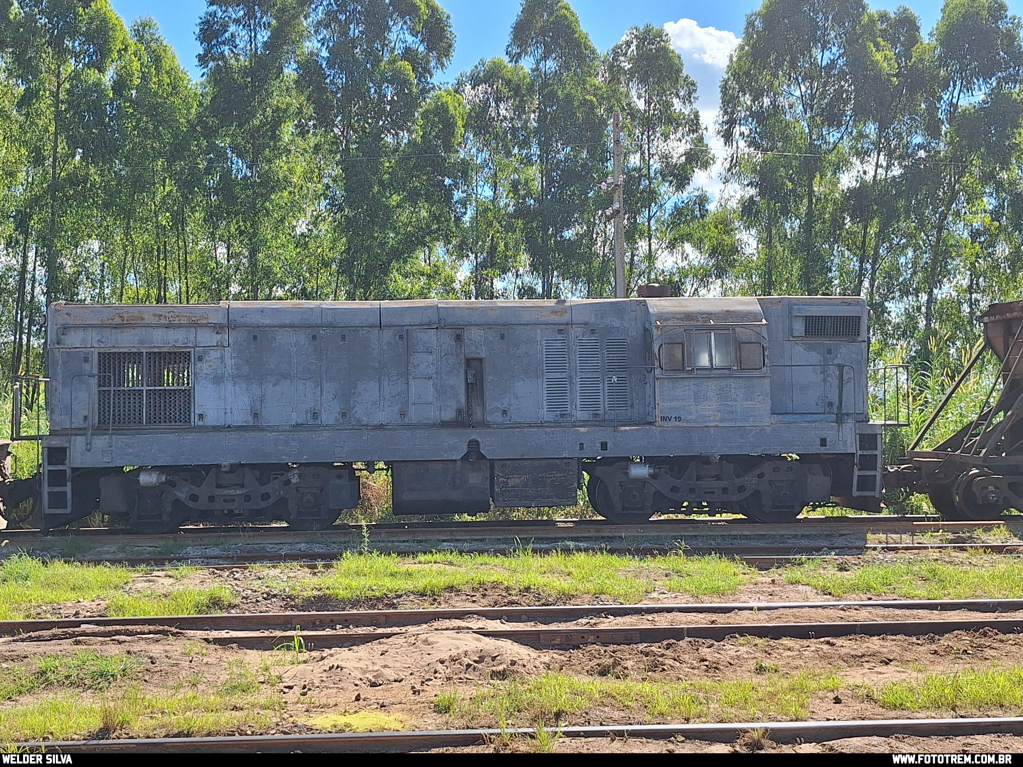 Foto Trem - VLI EMD GM G8 4072 em Goiandira - GO