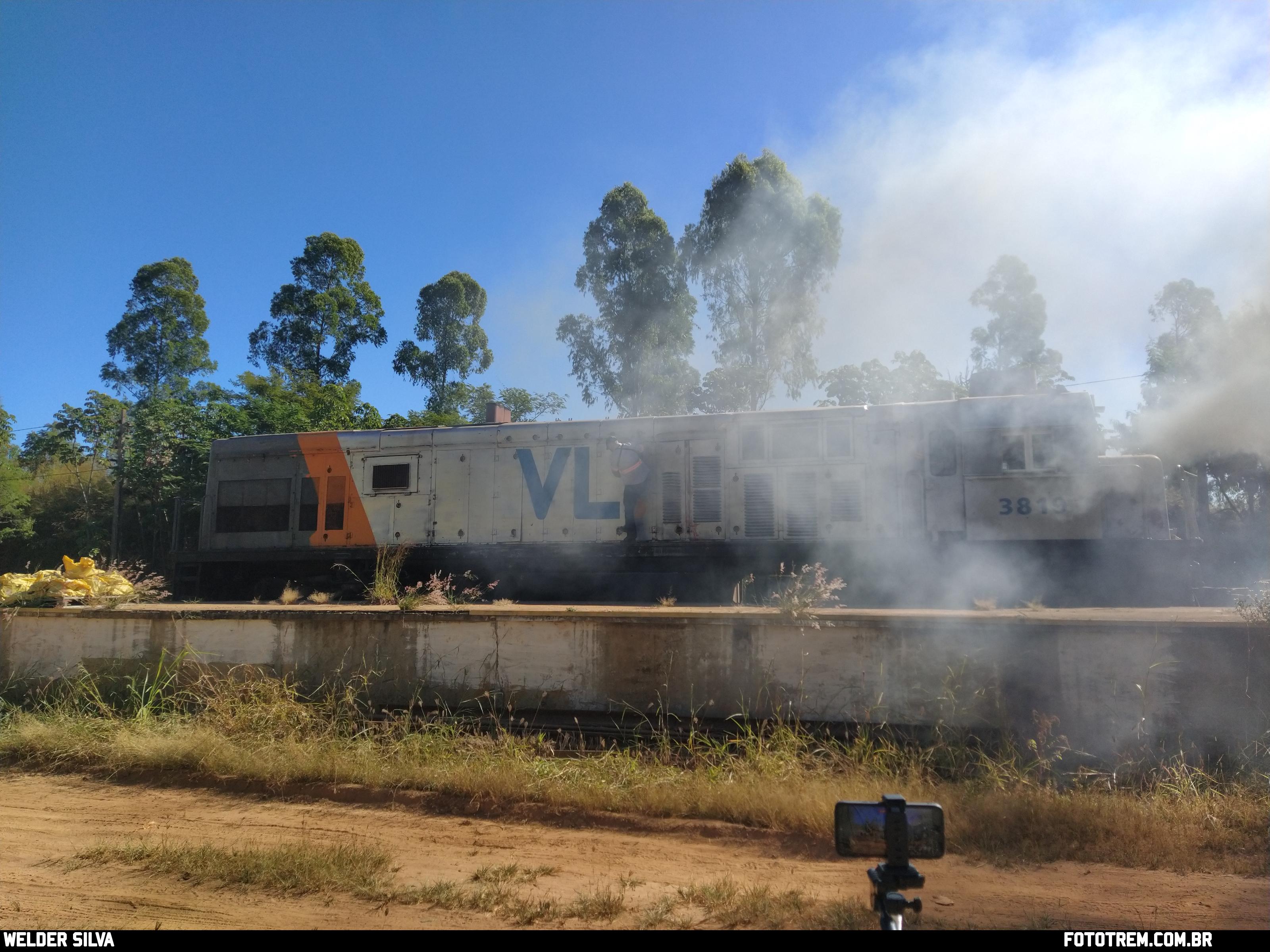 Foto Trem - VLI GE U20C 3819 em Goiandira - GO