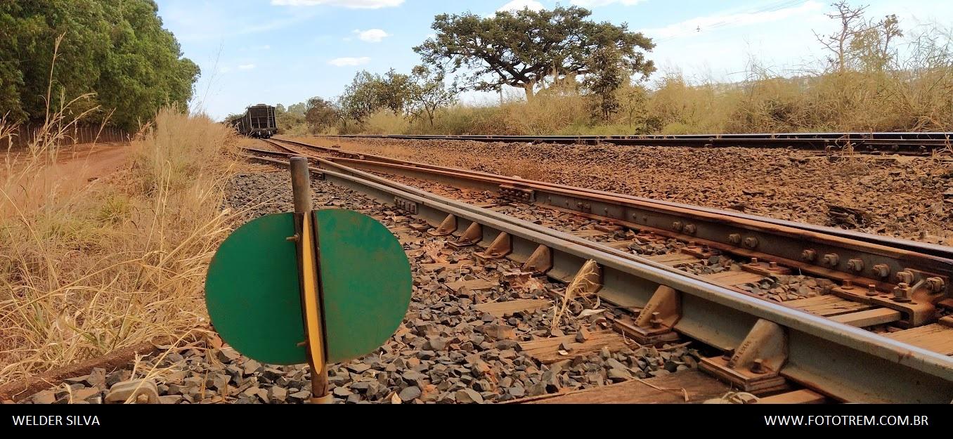 Foto Trem - VLI Paisagens Ferroviárias  em Catalão - GO