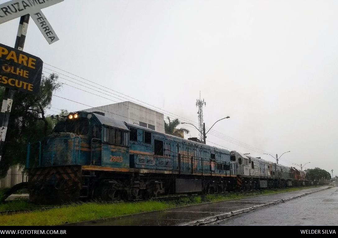 Foto Trem - FCA GE U22C 2803 em Catalão - GO