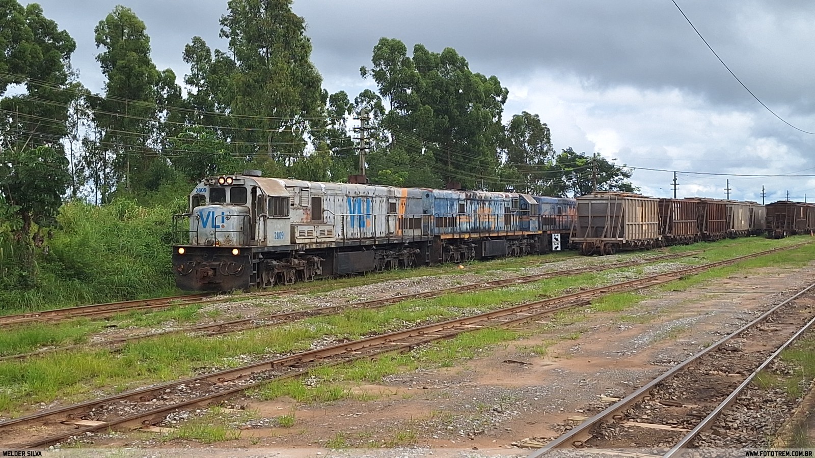 VLI GE U22C 2809 em Goiandira - GO