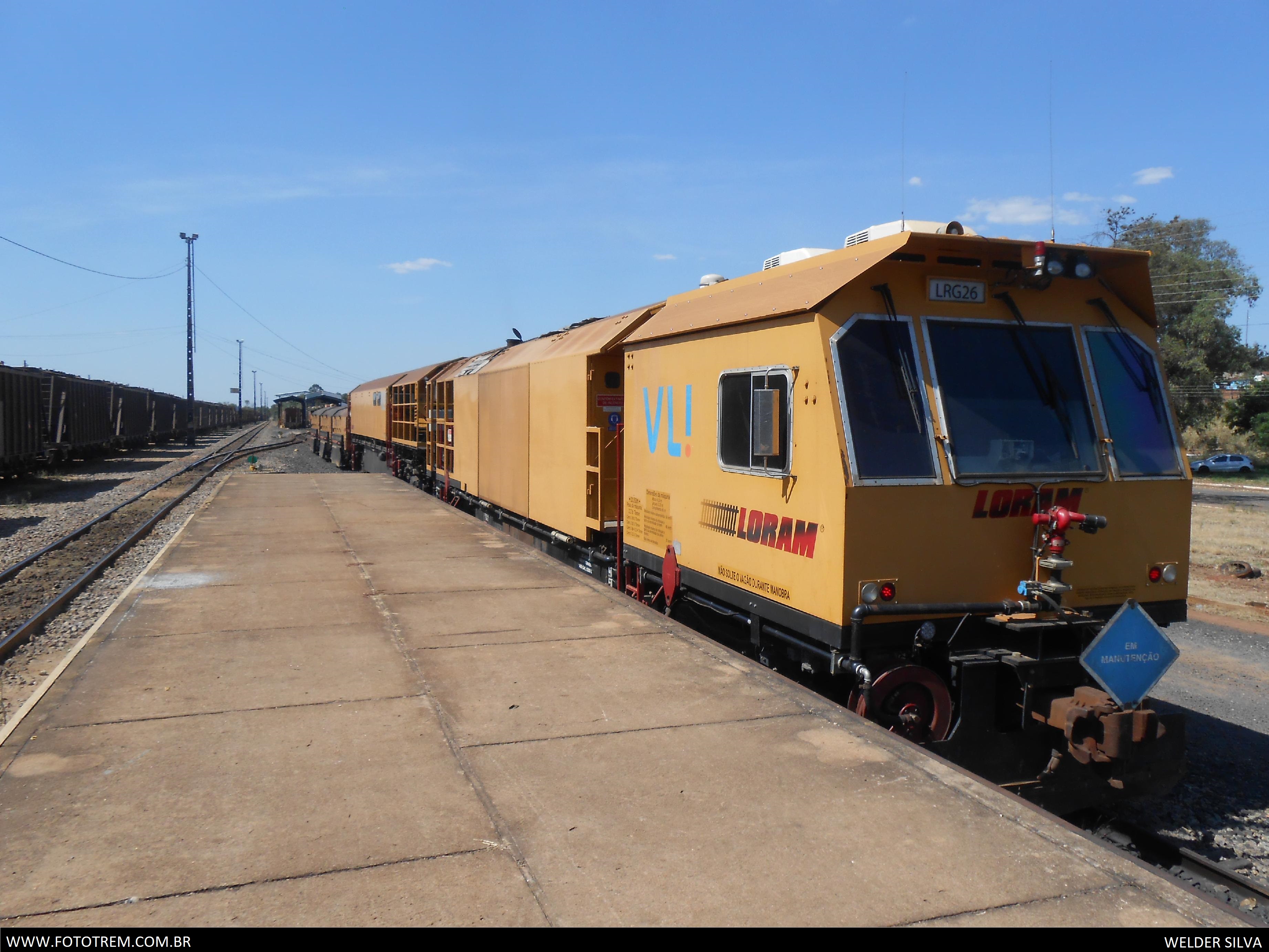 Foto Trem - VLI LORAM Esmerilhadora de trilhos LRG26 em Goiandira - GO